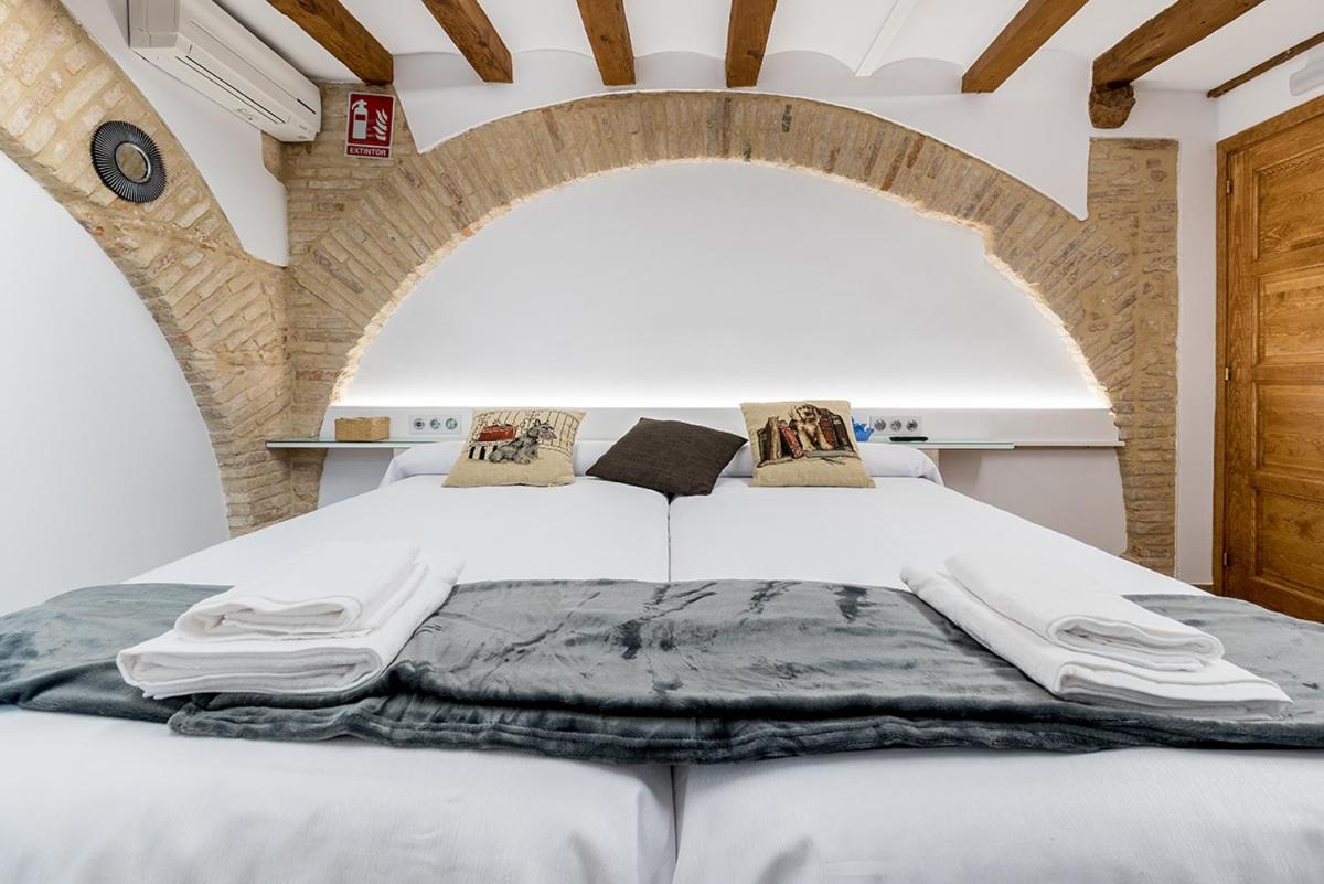 Hostal 977 Tarragona Dış mekan fotoğraf