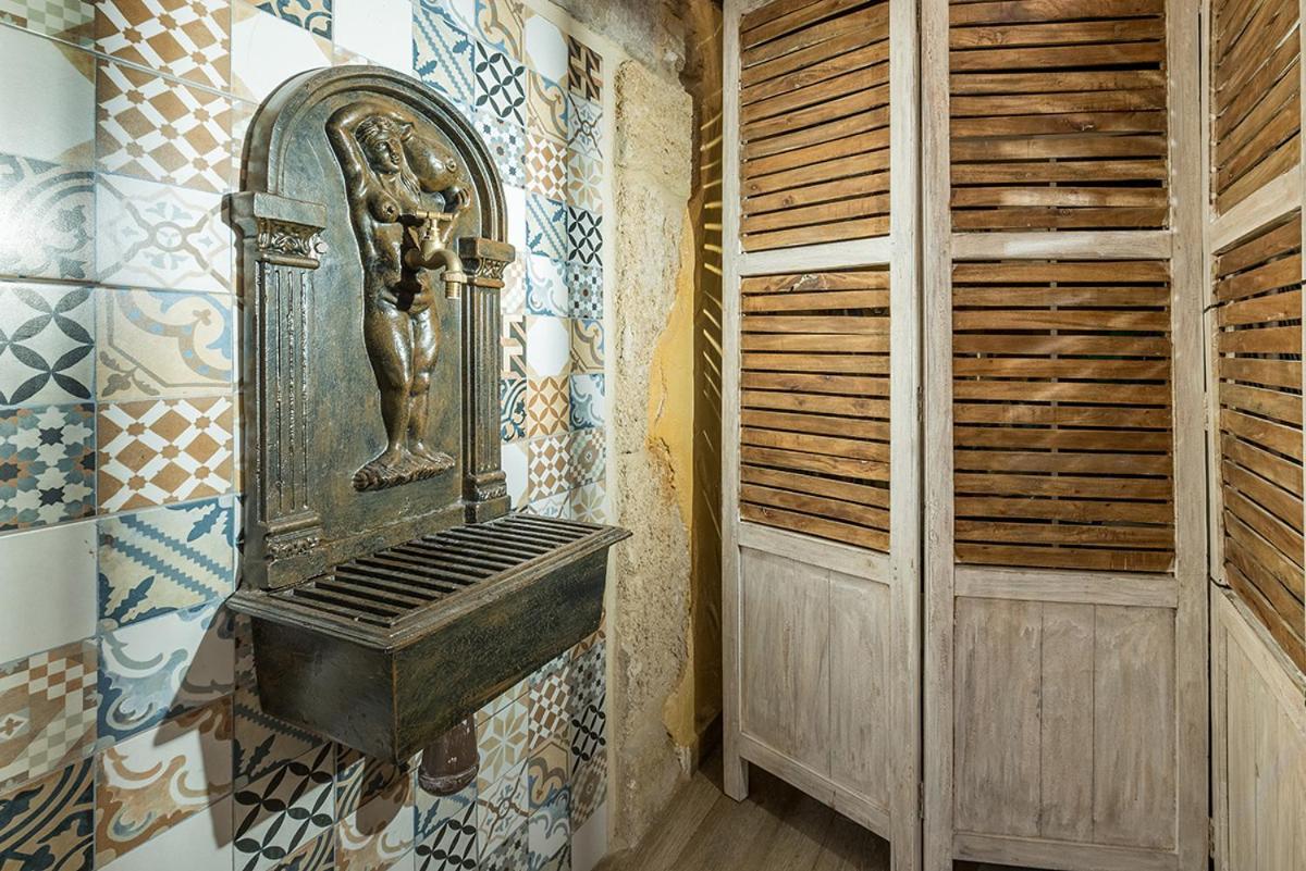 Hostal 977 Tarragona Dış mekan fotoğraf