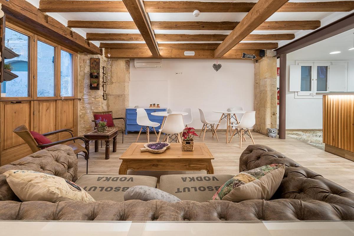 Hostal 977 Tarragona Dış mekan fotoğraf